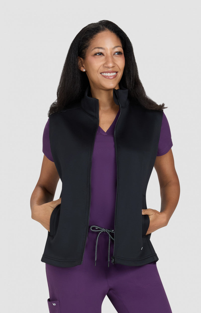 Alia Vest