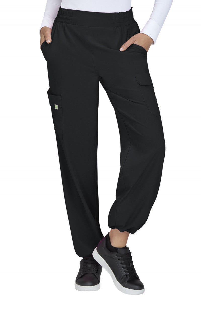 Ayla Pant